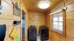 Elk Lodge Laundry room